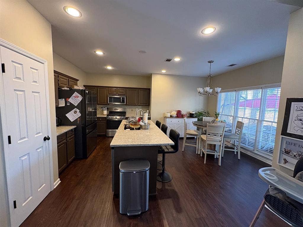 4 BR in Stone Mountain