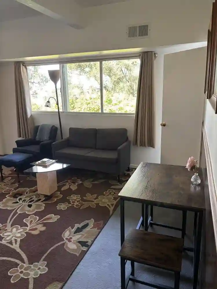 Room for Rent!!
