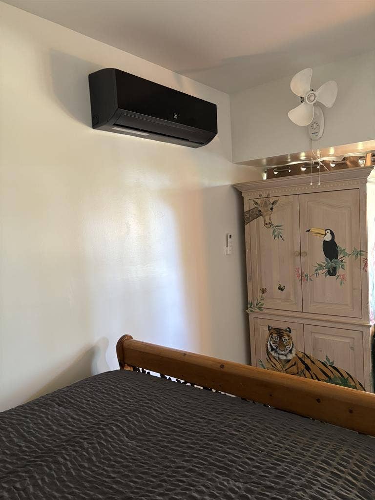 Room for Rent!!