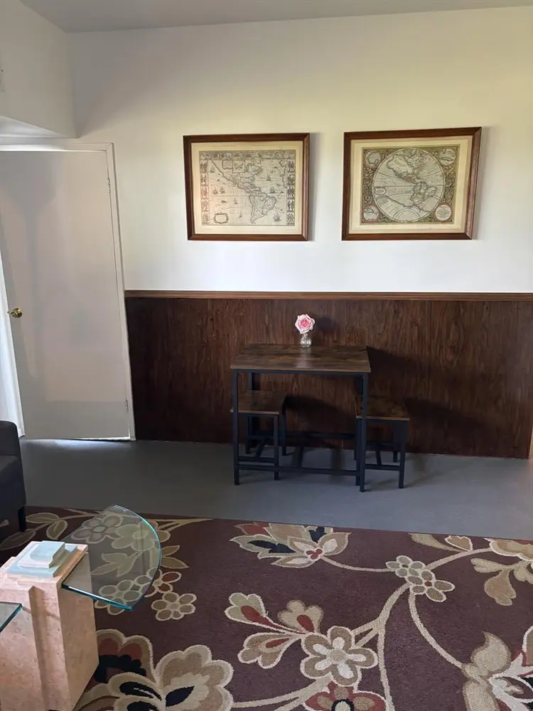 Room for Rent!!