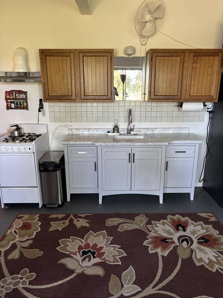 Room for Rent!!