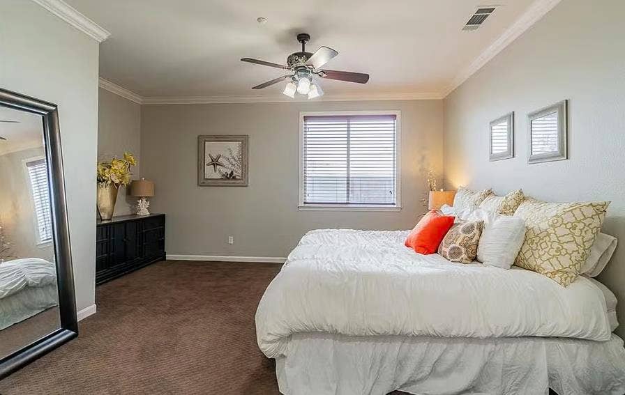 Private Furnished Room, Quiet Home