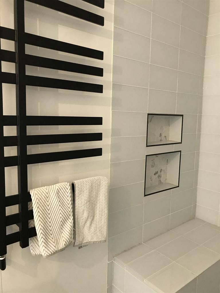 Looking for tenants to rent room!