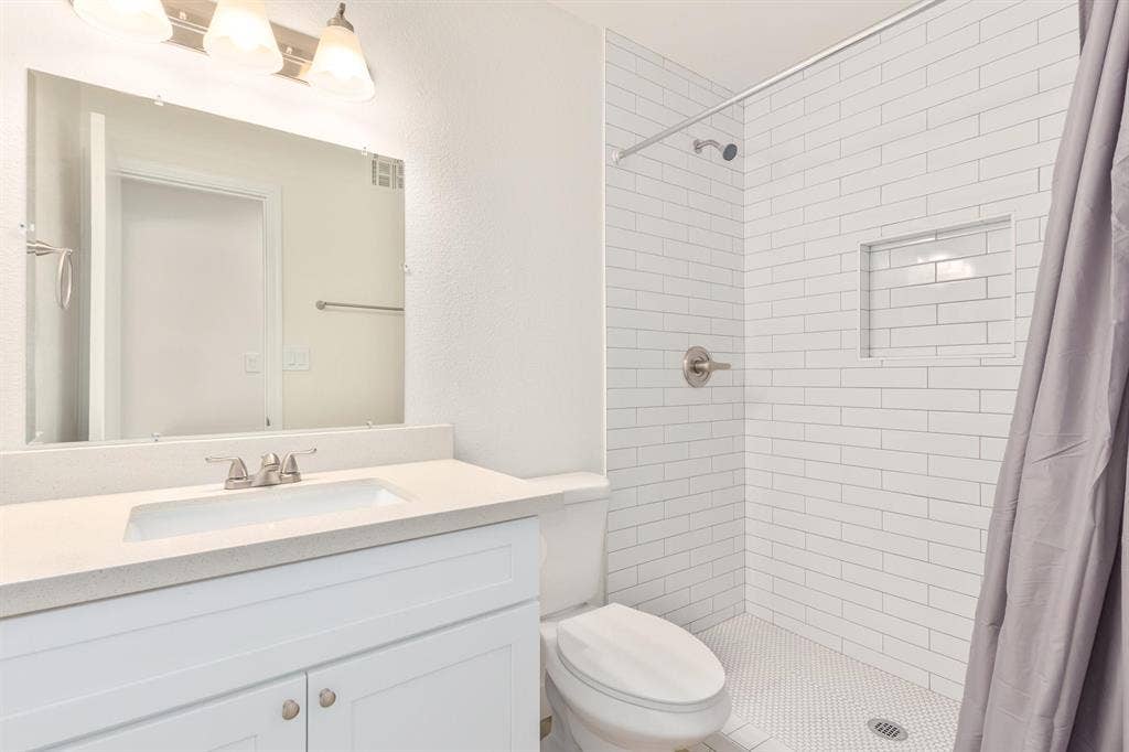 6 BR in Phoenix