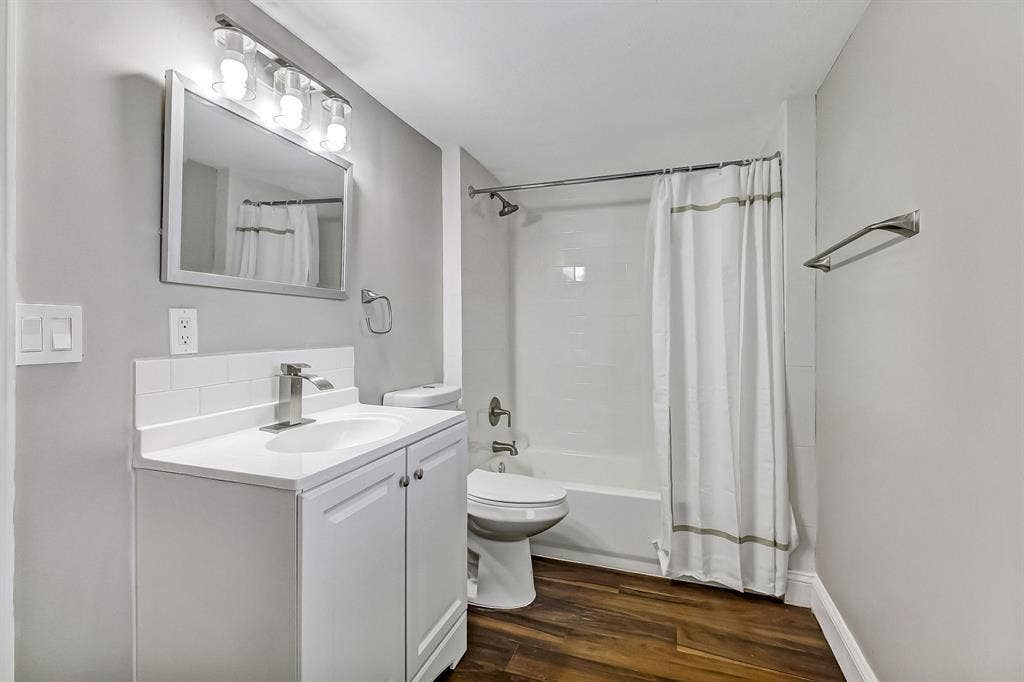 8 BR in Jacksonville