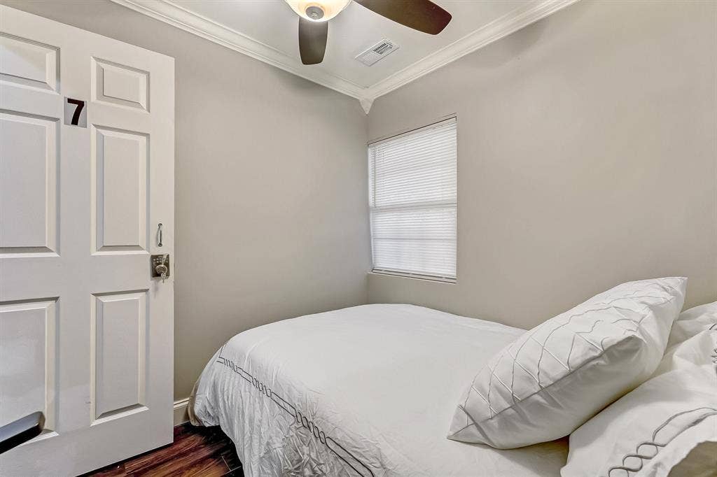 8 BR in Jacksonville