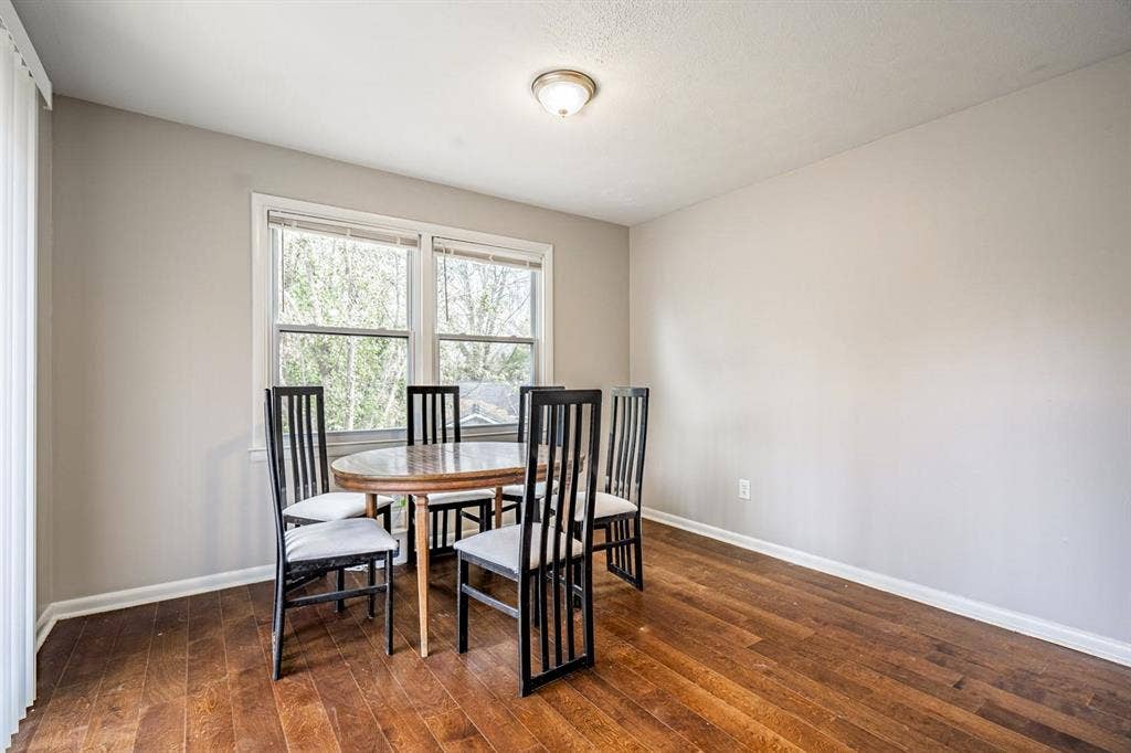 7 BR in Jonesboro