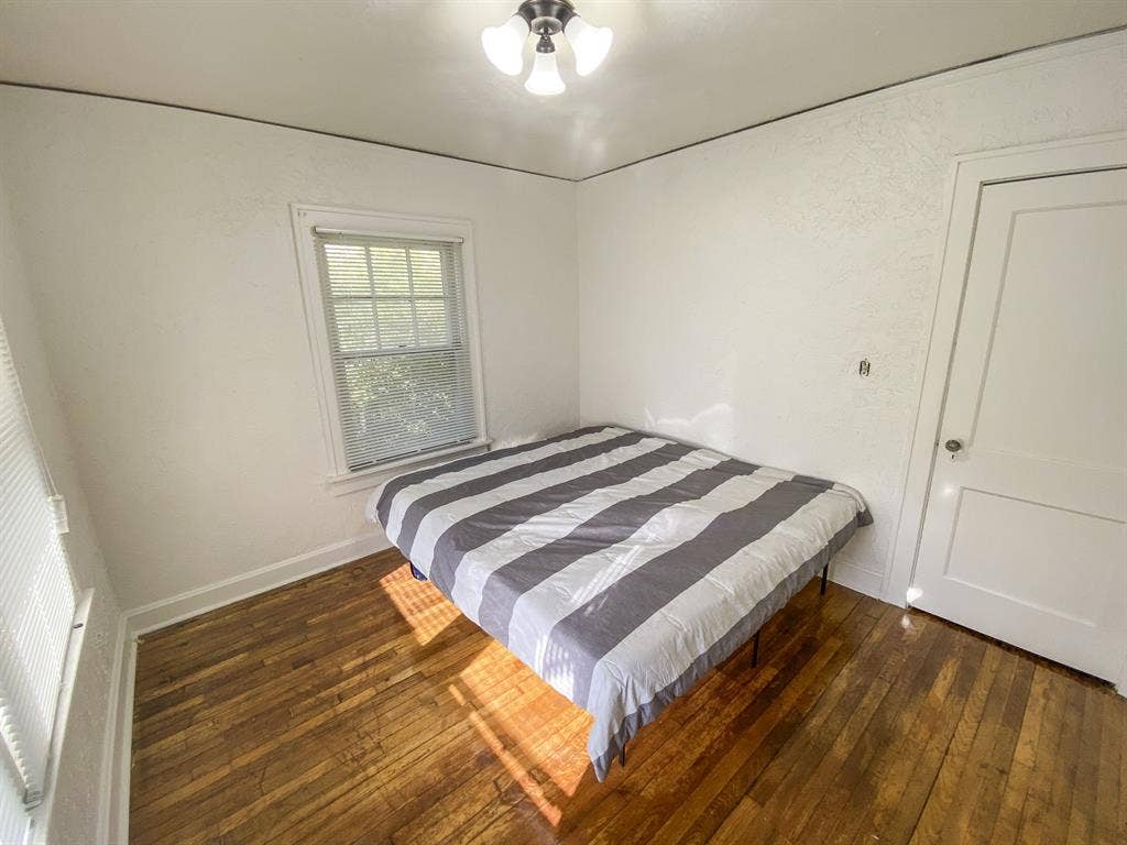 1 BR in Kansas City