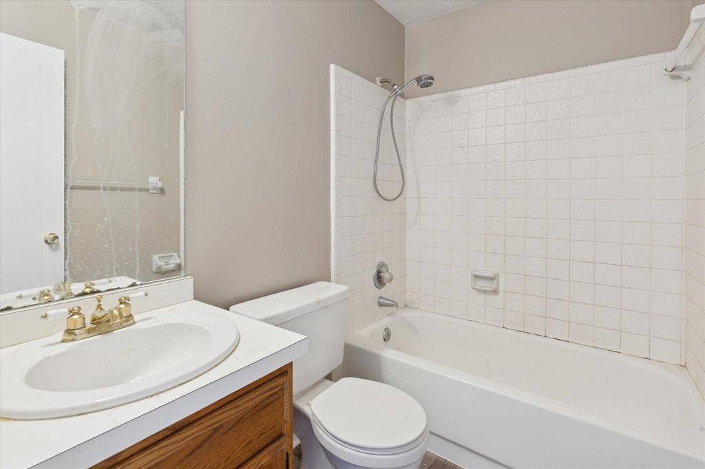 3 BR in Gainesville