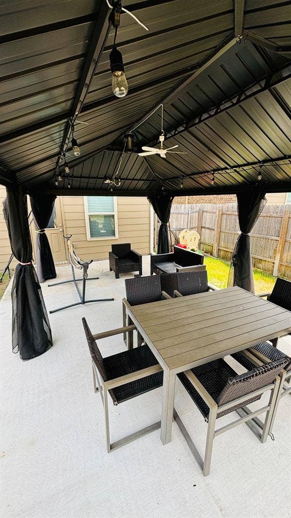 5 BR in Austin