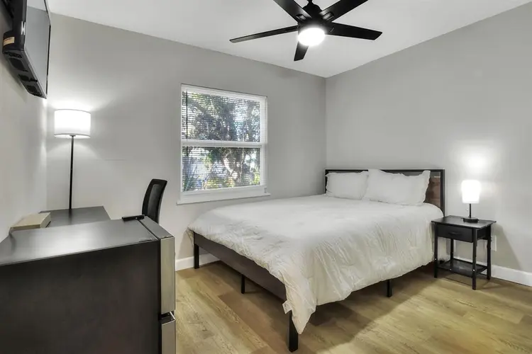 7 BR in Venice