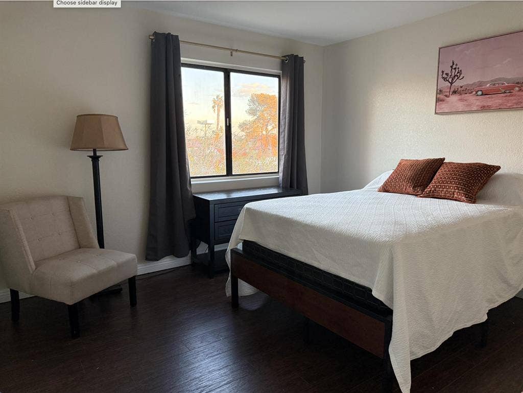 6 BR in Las Vegas