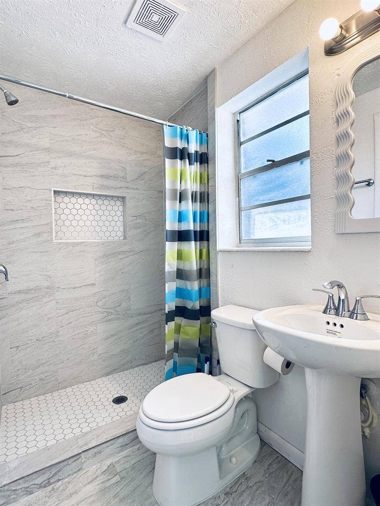 5 BR in Jacksonville