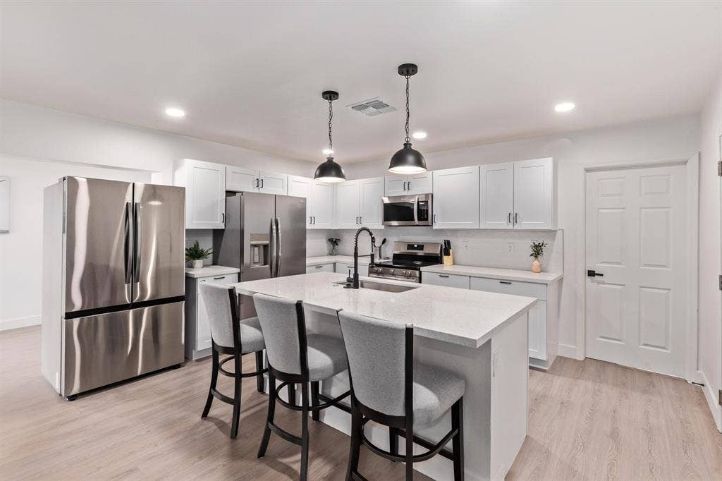 7 BR in Mesa