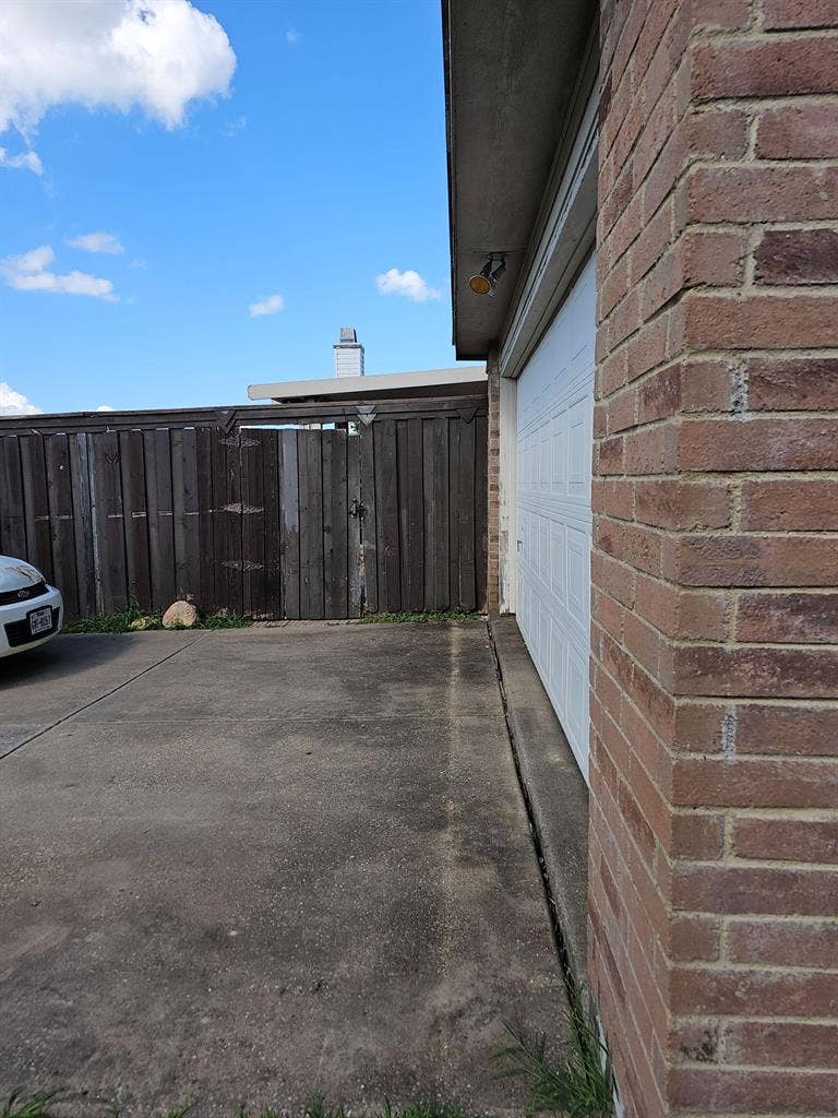 7 BR in Lancaster