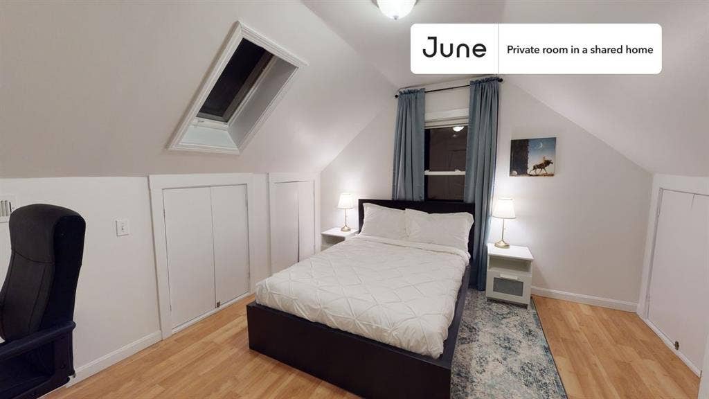 6 BR in Boston