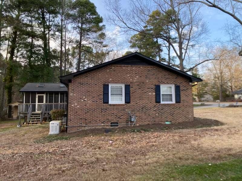 5 BR in Durham