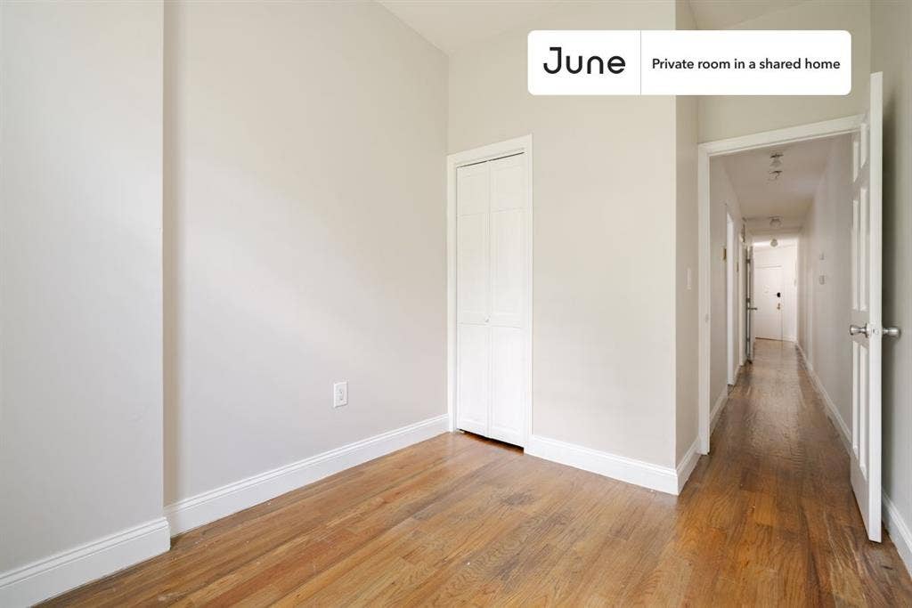 4 BR in New York City