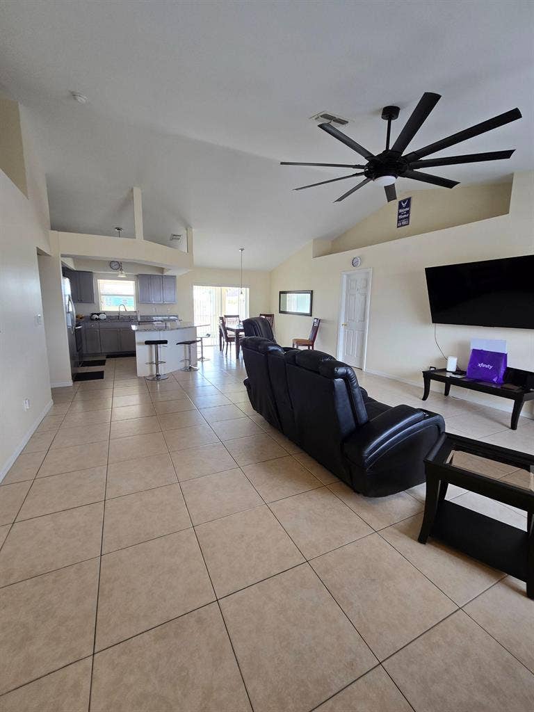 2 BR in Cape Coral