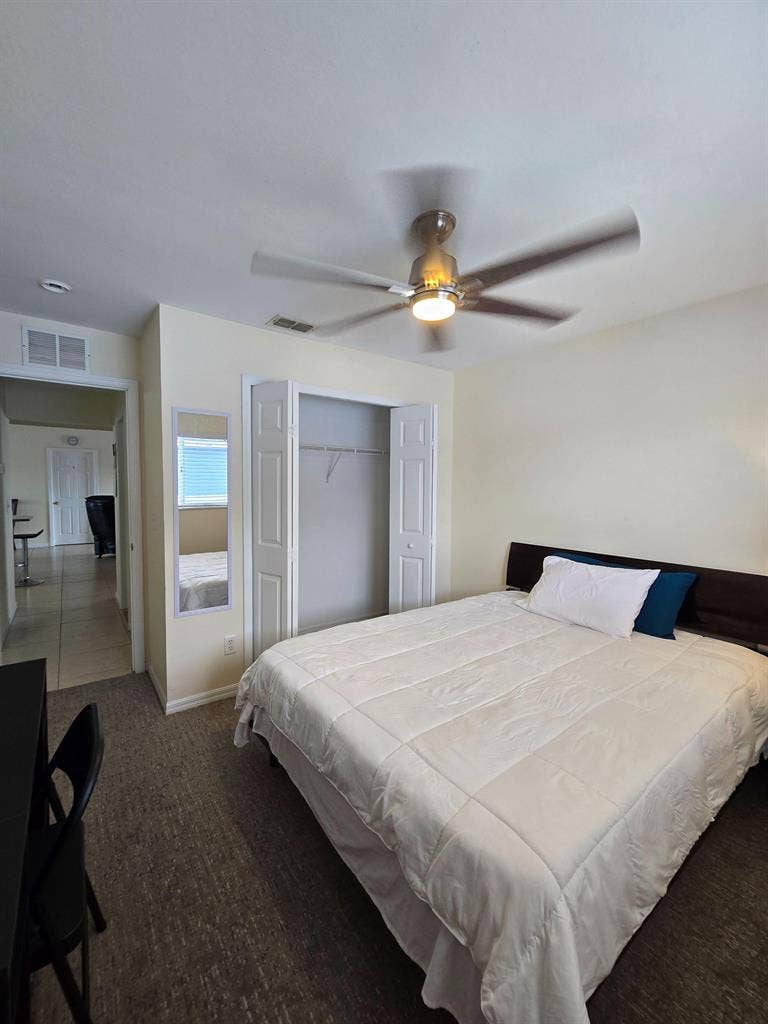 2 BR in Cape Coral