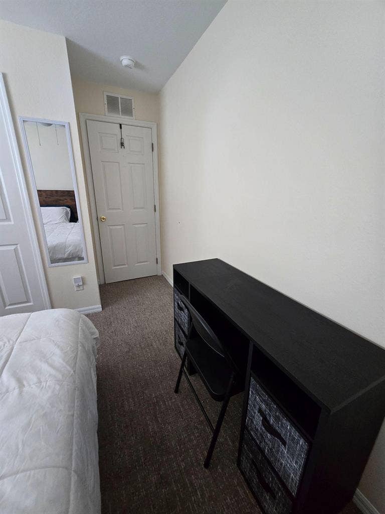 2 BR in Cape Coral