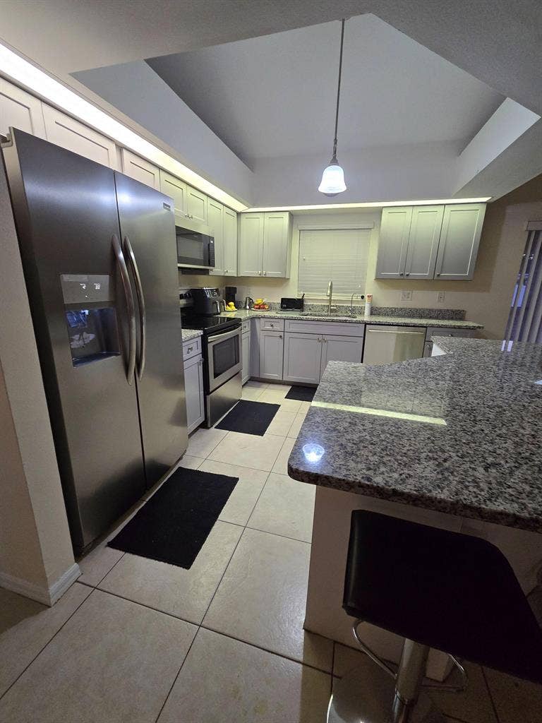 2 BR in Cape Coral