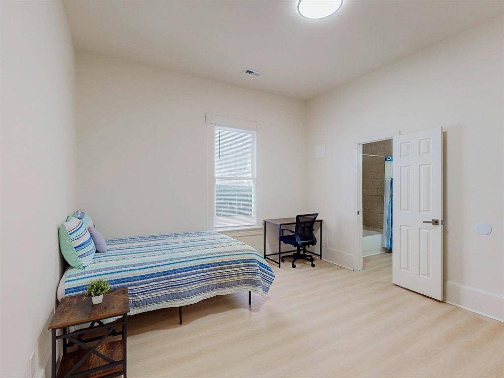 5 BR in Atlanta