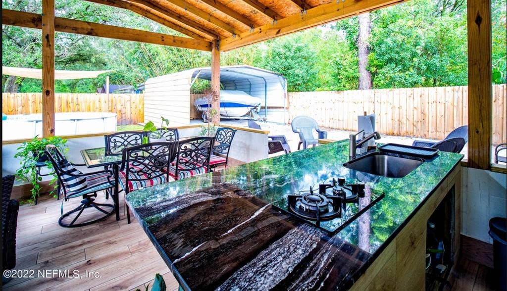 4 BR in Jacksonville