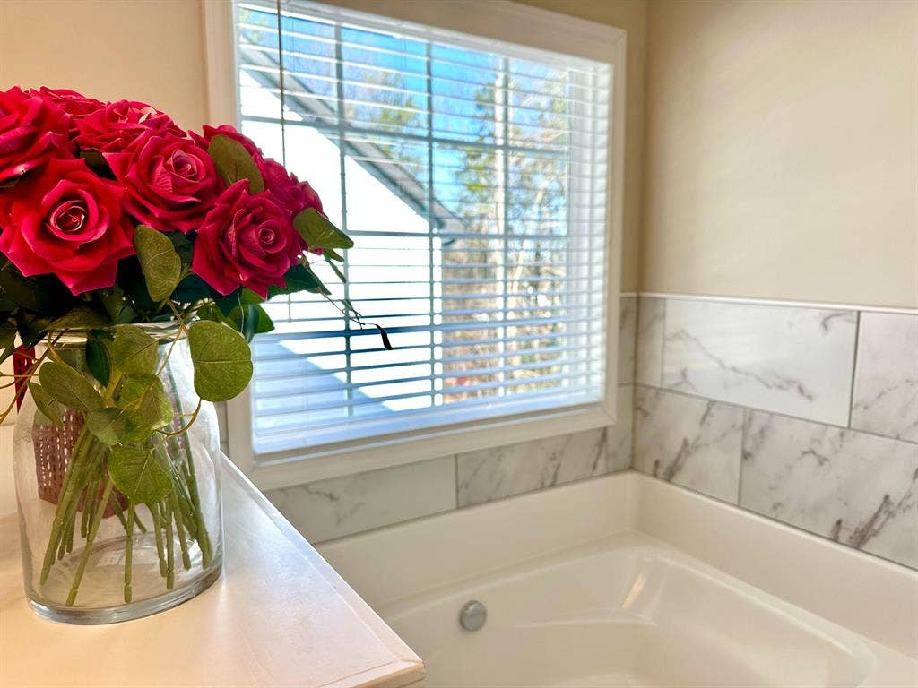 1 BR in Flowery Branch