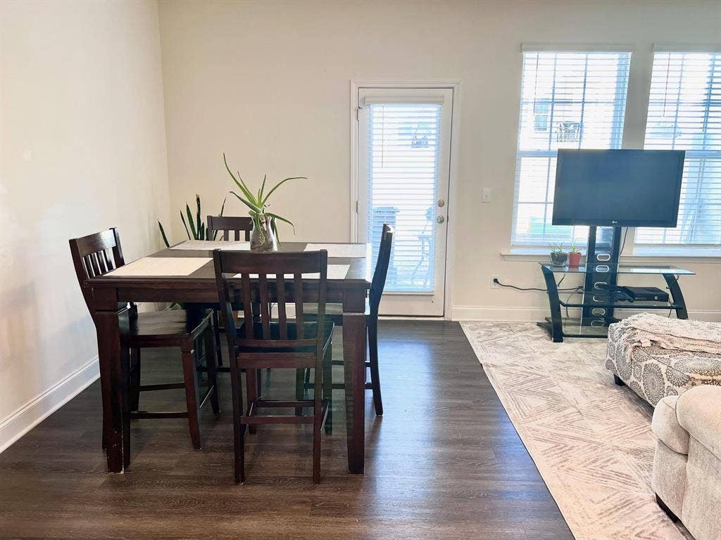 3 BR in Clayton