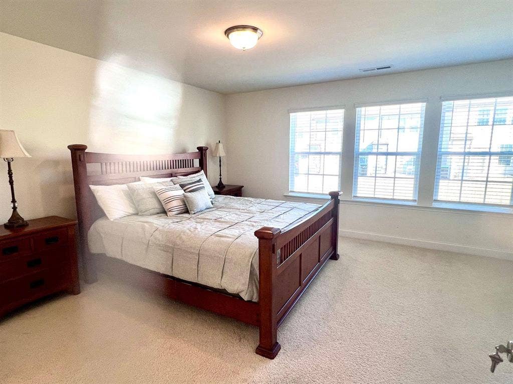 3 BR in Clayton