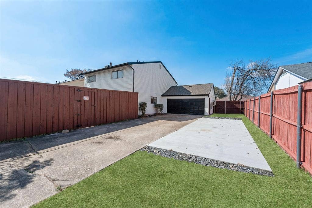 7 BR in Plano