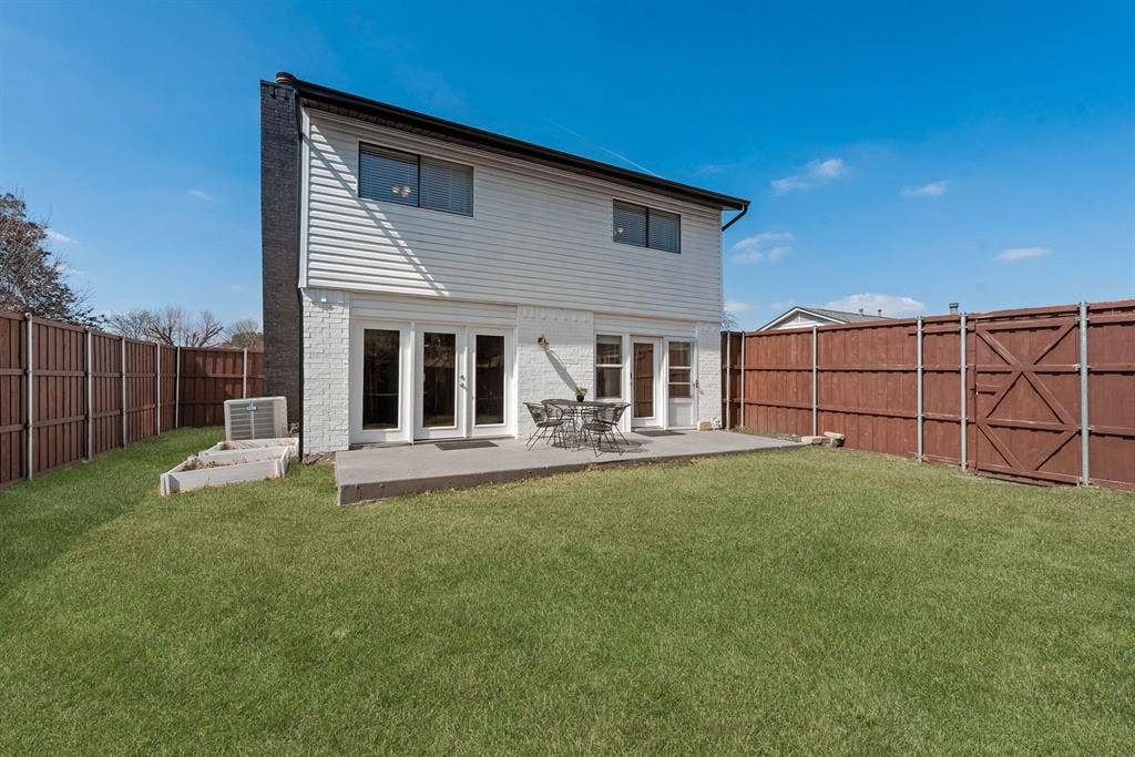 7 BR in Plano