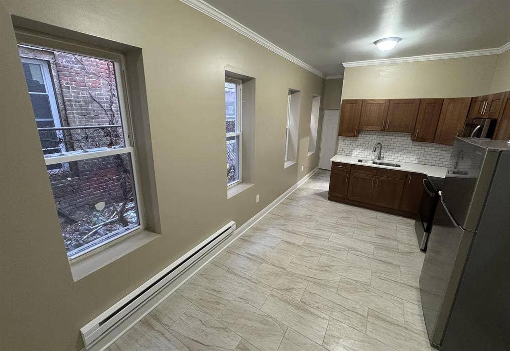 5 BR in Philadelphia