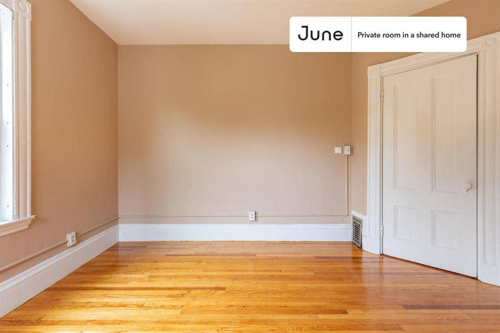 6 BR in Boston