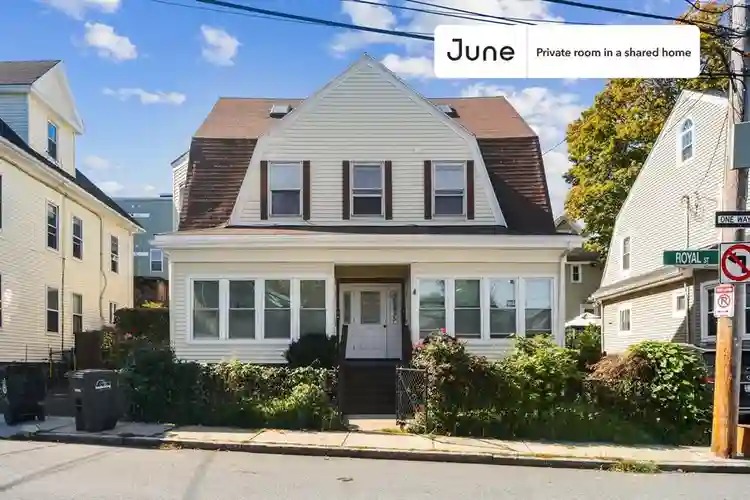 6 BR in Boston