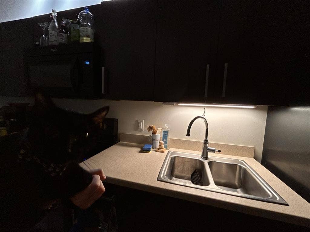 LOOKING FOR A RELET! URGENT! READ!