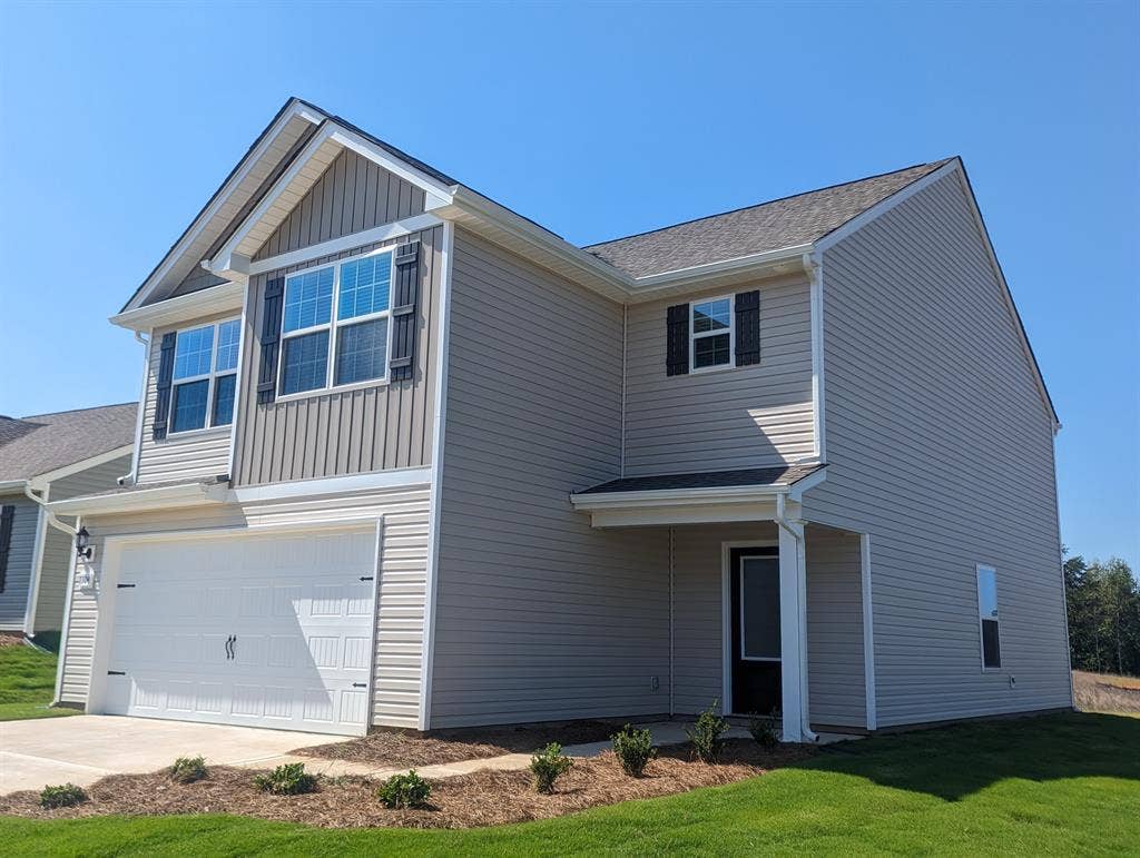 3 BR in Charlotte
