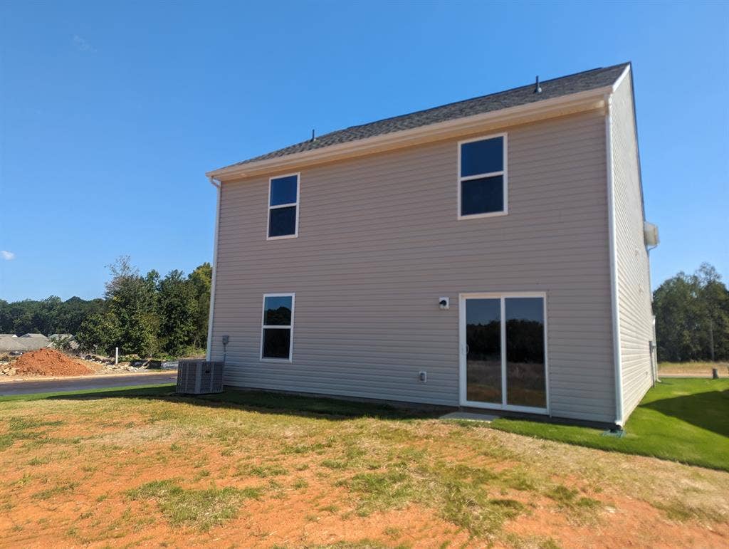 3 BR in Charlotte