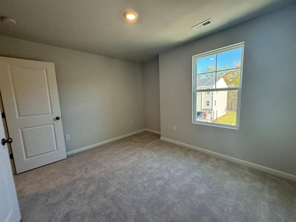4 BR in Durham