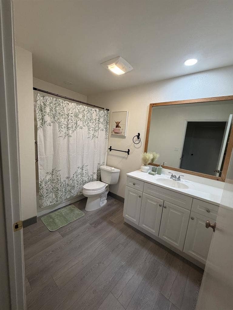 Room for Rent with own bathroom
