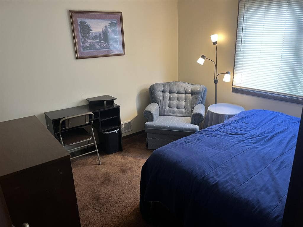Private 10X11 Bedroom:INC Utilities