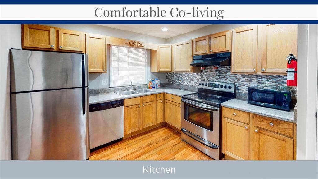 8 BR in Stone Mountain