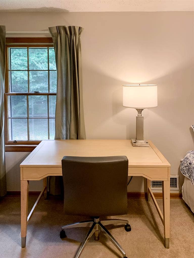 8 BR in Lithia Springs