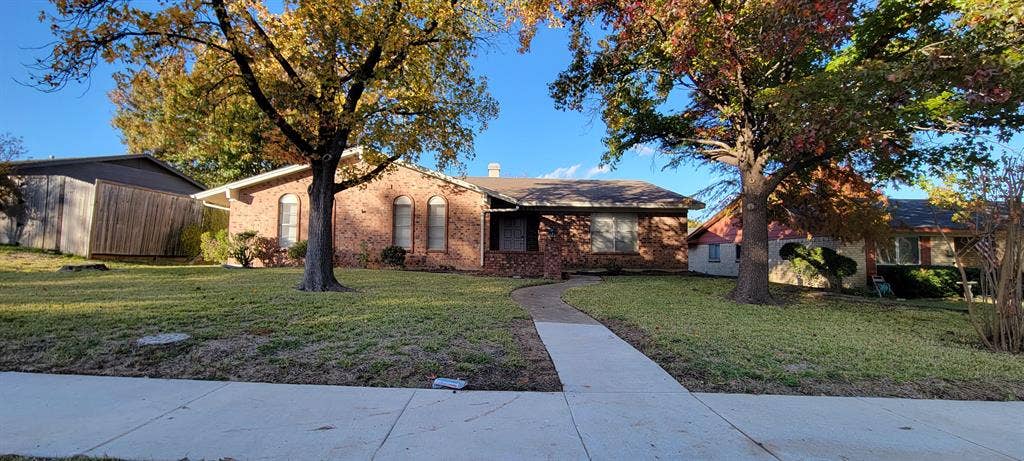 7 BR in Mesquite