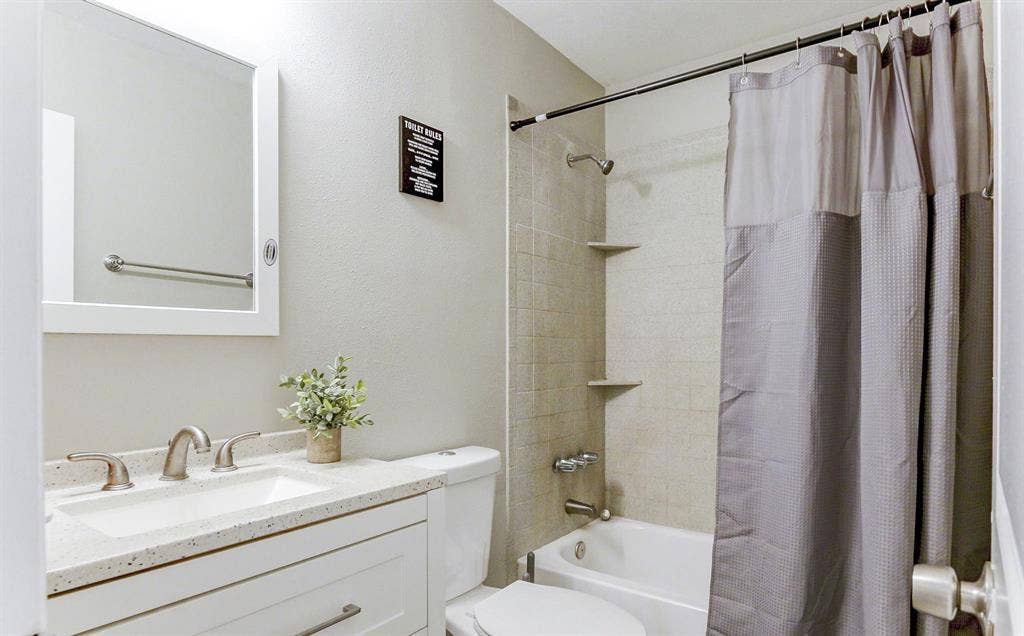5 BR in Tampa
