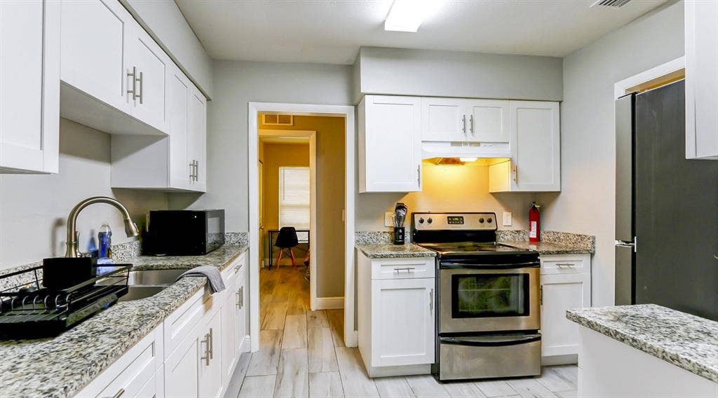 5 BR in Tampa