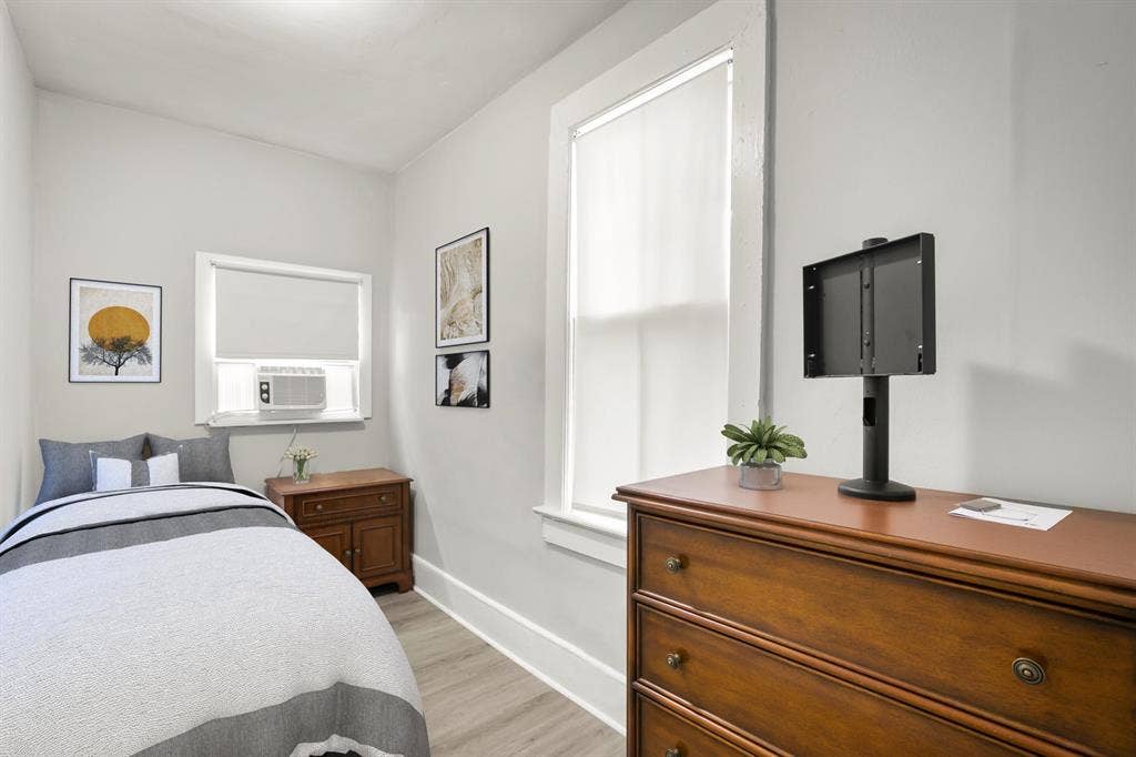 4 BR in Jacksonville