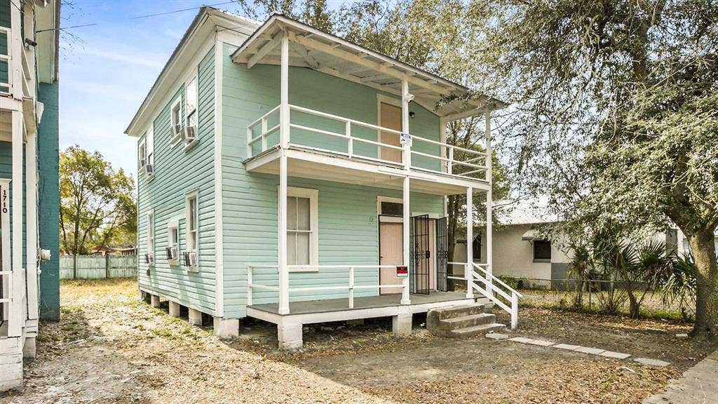 4 BR in Jacksonville
