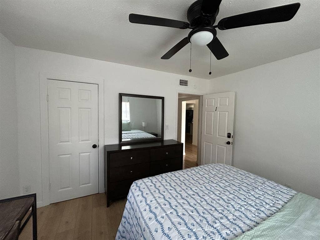 6 BR in Lakeland